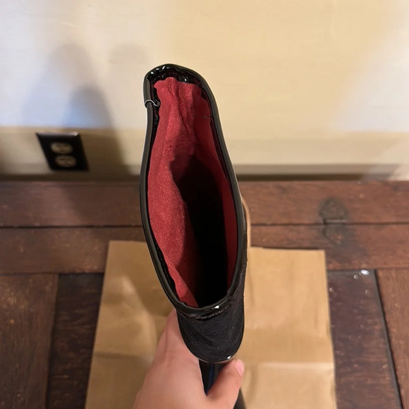 Tommy Hilfiger - 7M - rain boots with red felt like lining and leather sole - Picture 4 of 6